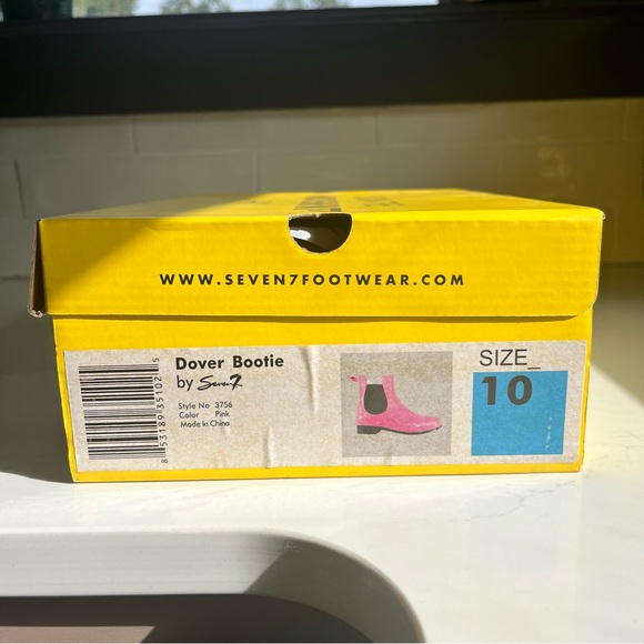 SEVEN7 Dover Bright Pink Pull On Ankle Rain Boots Women’s Sz 10 Med BNWB - Picture 13 of 13